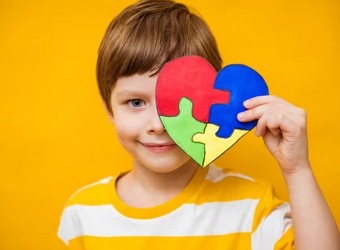 Strategie zachęcania dzieci z autyzmem do współpracy